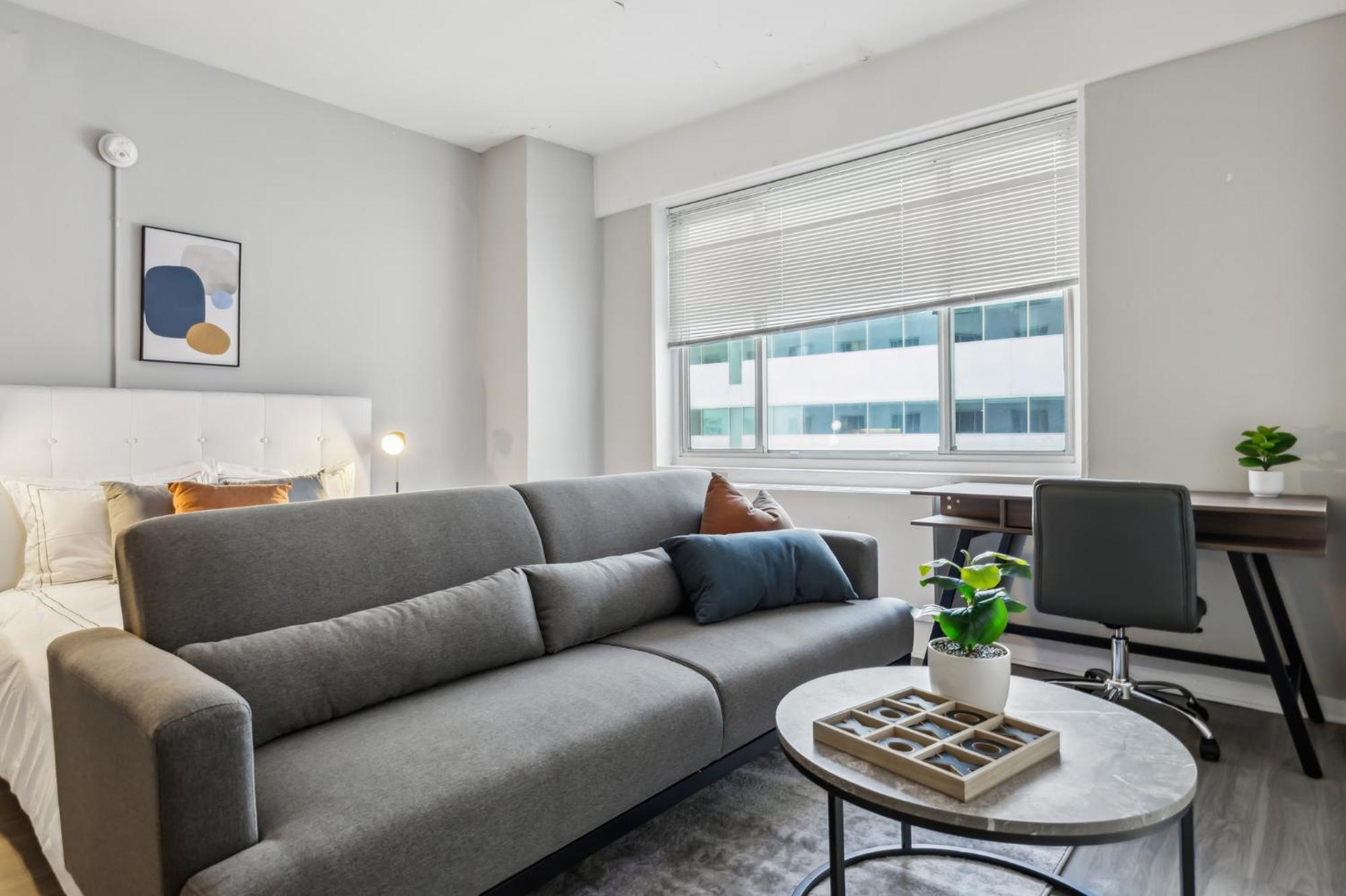 Crest At Peachtree 1135 Spacious 1 Bd 1 Bth